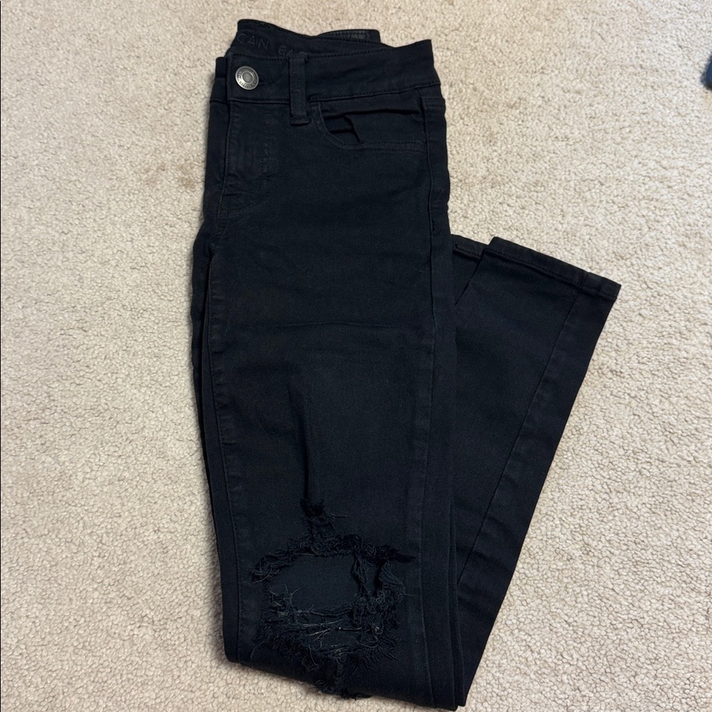 American Eagle Distressed Black Skinny Jeans - Picture 3 of 6